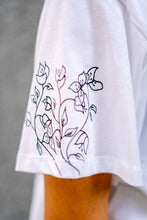 Load image into Gallery viewer, Whale Print T-Shirt
