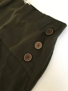 Flounce Pants with Brass buttons.